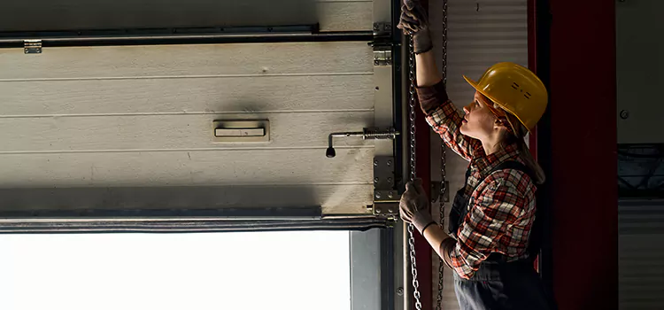 Addressing Common Garage Door Stoppage Issues in Midland, MI